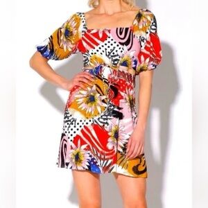 Walter Baker Nina Mini Dress Cutouts Puff Sleeves in Floral Wave Size 4 NWT